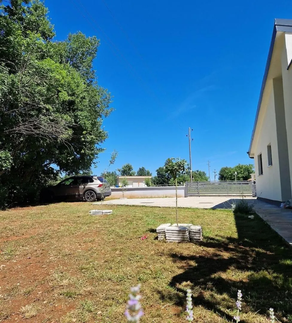 Villa De Luna Istra Barban 0*,