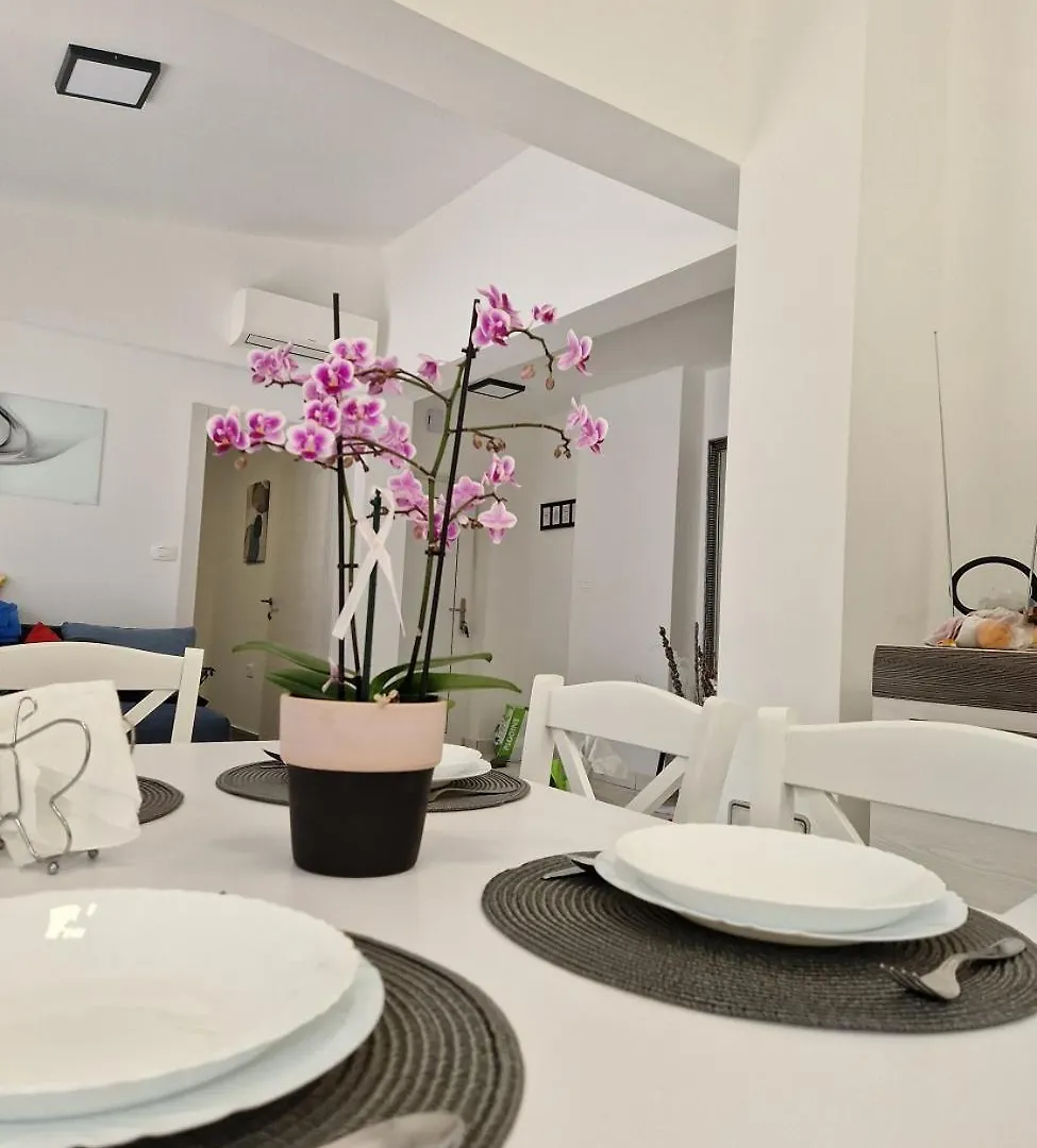 Villa De Luna Istra Barban